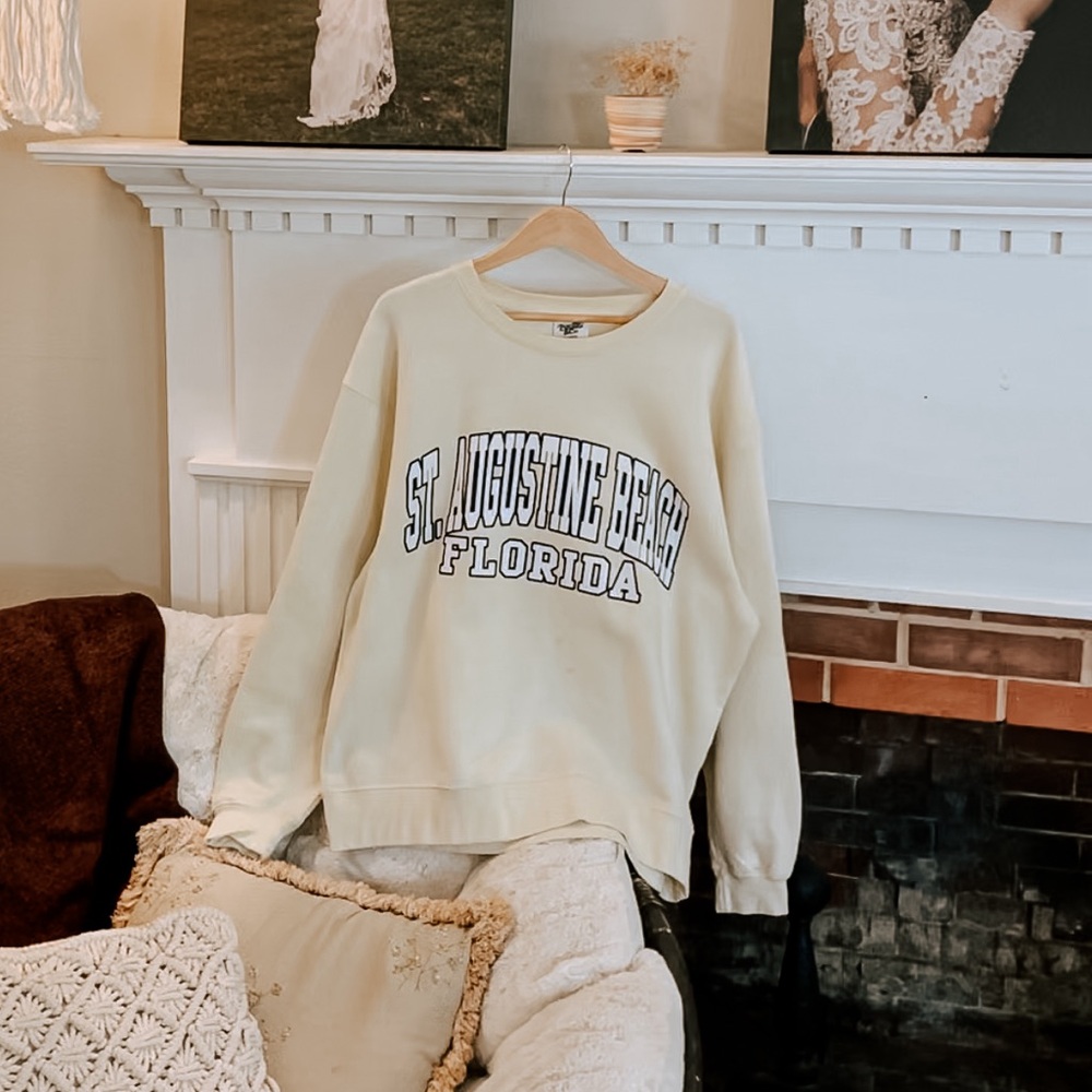 Butter yellow St. Augustine crewneck